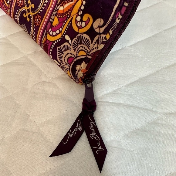 Vera Bradley Womens Wallet Wristlet Purse Floral Flowers Turn Lock Zip Around S - Picture 3 of 11